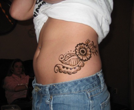 henna-body-design-3