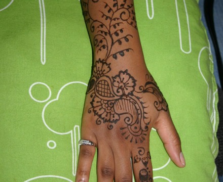 henna-hand-design-22