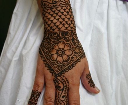 henna-hand-design-26