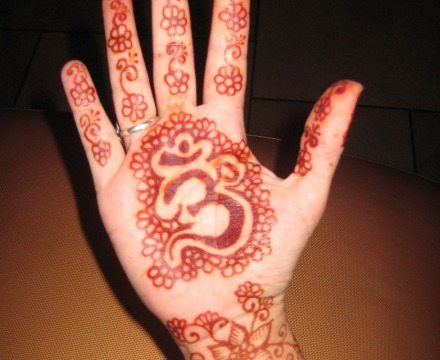 henna-hand-design-4