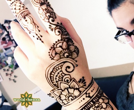 cool_henna