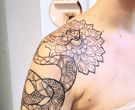 shoulder_jagua_temporary_tattoo_henna_mehndi_orlando_fl