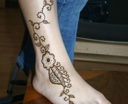 henna-feet-design-6