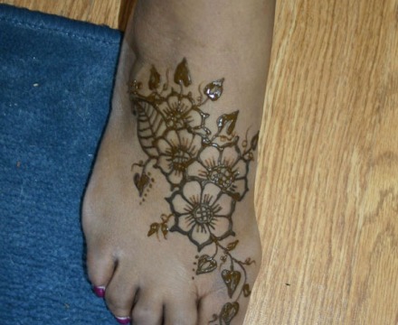 henna-feet-design-7