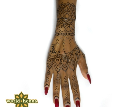 rihanna_henna_tattoo
