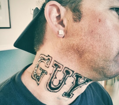 temporary_tattoo_jagua_neck